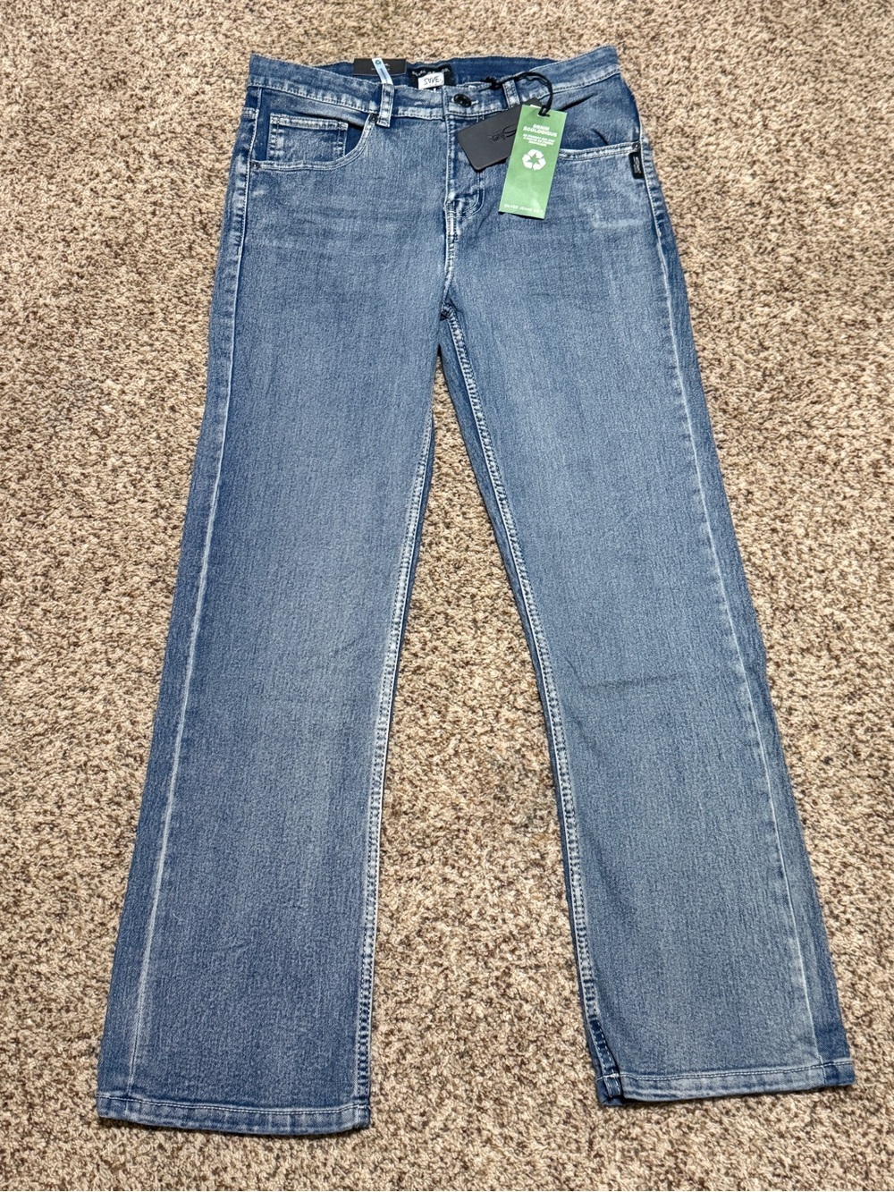 Silver Jeans Zane Relaxed Fit Boot Cut Light Wash Blue Denim Jeans Boys 16 NWT
